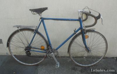 vélo ancien des années 70