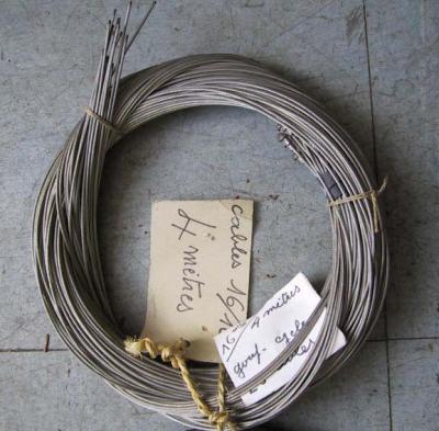 cable neuf 4 metres grande longueur