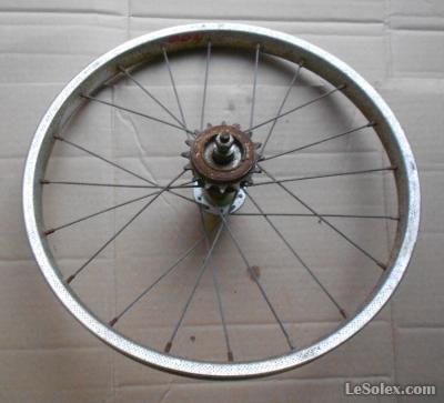Roue arriere velo 400A  occasion